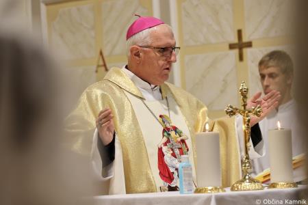 Blagoslov spominske plošče Francu Mihaelu Paglovcu in Ignaciju Škodi (2)